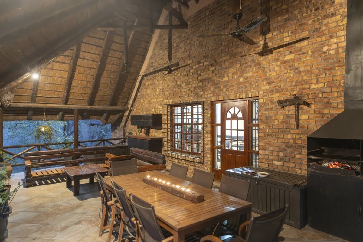 Upstairs braai deck overlooking the bush at Hakuna Matata